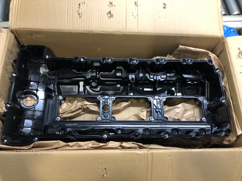 Photo 1 of MITZONE N55 Engine Valve Cover with Gasket Bolts Kit & Oil Cap For BMW 2010-2017 335i 535i 2011-2019 X5 X3 X6 2013-2015 740i 740Li 3.0L Part# 11127570292
