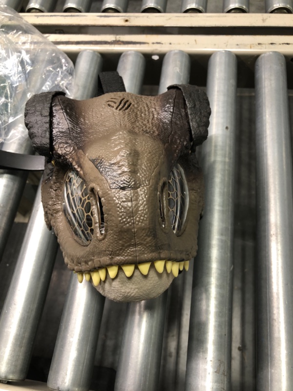 Photo 3 of ?Jurassic World Dominion Dinosaur Mask Tyrannosaurus Rex Chomp N Roar with Motion and Sounds, T Rex Costume for Kids Role-Play ???? Frustration Free Packaging