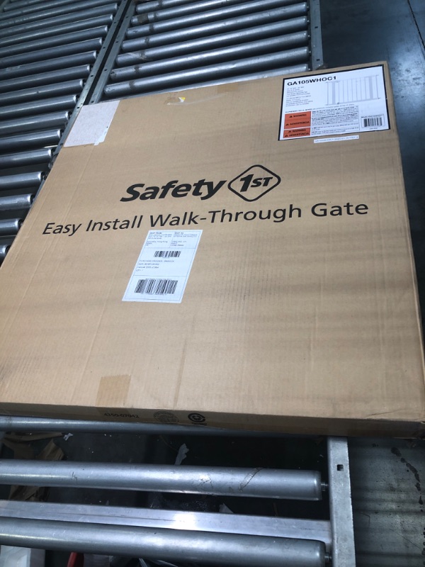 Photo 1 of Safety 1st Easy Install 28" High Walk Thru Gate, Fits Between 29" and 38" 38x28 Inch (Pack of 1) Original Size White