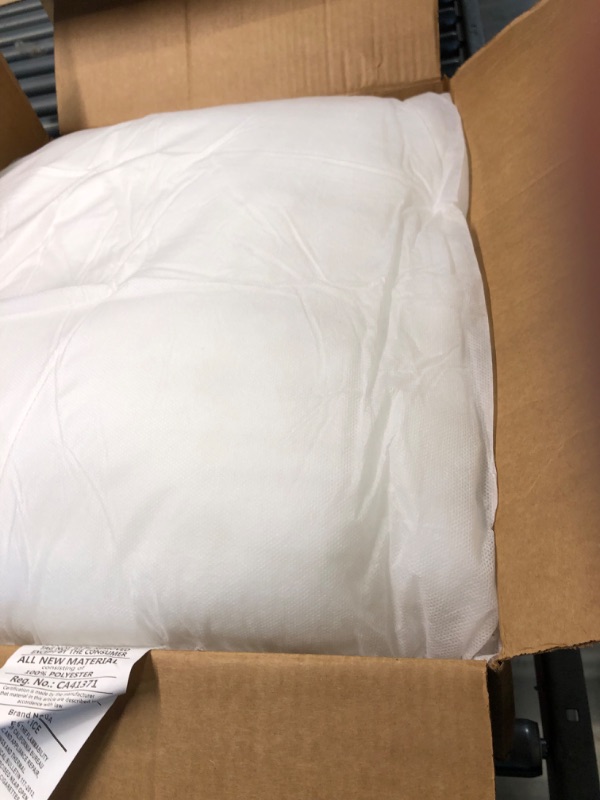 Photo 3 of Amazon Basics 400 Thread Count Cotton Pillow Cases - Standard, Set of 2, White White Standard