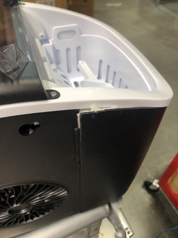 Photo 1 of Silonn Ice Maker Countertop, 9 Cubes Ready in 6 Mins, 26lbs in 24Hrs, Self-Cleaning Ice Machine with Ice Scoop and Basket, 2 Sizes of Bullet Ice for Home Kitchen Office Bar Party
***One of the sides is damaged (shown in last photo)***