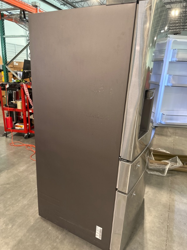 Photo 9 of 28 cu. ft. 4-Door French Door Refrigerator with FlexZone™ Drawer in Stainless Steel