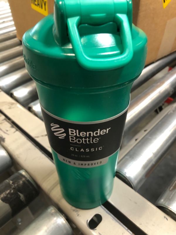 Photo 5 of BlenderBottle Classic V2 Shaker Bottle Perfect for Protein Shakes and Pre Workout, 28-Ounce, Emerald Green Emerald Green 28-Ounce Bottle