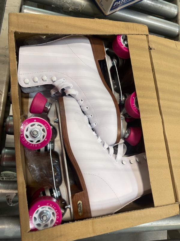 Photo 2 of CHICAGO Women's and Girl's Classic Roller Skates - Premium White Quad Rink Skate size 8 