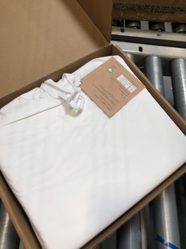 Photo 2 of Amazon Aware 100% Organic Cotton 300 Thread Count Duvet Cover Set - White, Full/Queen White Full/Queen Duvet Cover Set