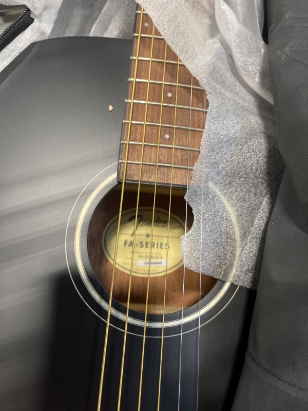 Photo 2 of Fender Fa-15 3/4 Scale Acoustic Guitar