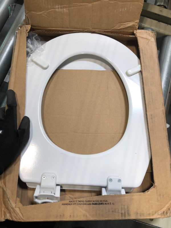 Photo 2 of Bemis 500EC 390 Lift-Off Wood Round Toilet SEAT, Cotton White