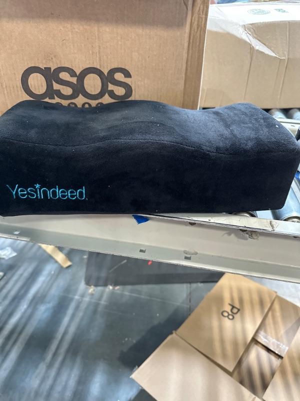 Photo 2 of YESINDEED The Original Brazilian Butt Lift Pillow – Dr. Approved for Post Surgery Recovery Seat – BBL Foam Pillow + Cover Bag Firm Support Cushion Butt Support Technology…