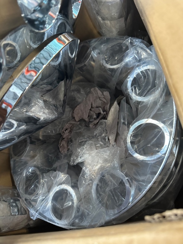 Photo 1 of JIUXI ABS Chrome Plastic Complete Axle Cover Kits with 33mm Thread-on Nut Covers for Semi Trucks in Sets (Spiked)