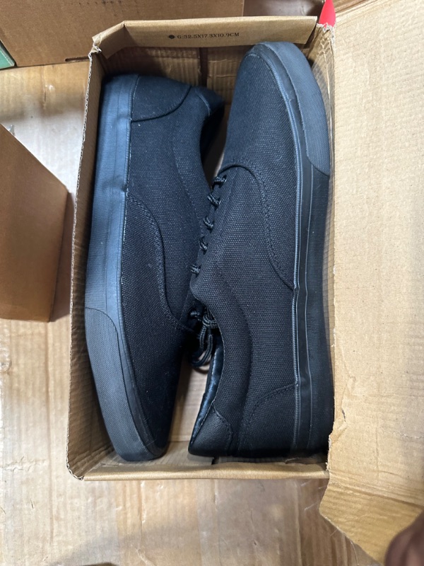 Photo 3 of Lugz Men's Lear Sneaker