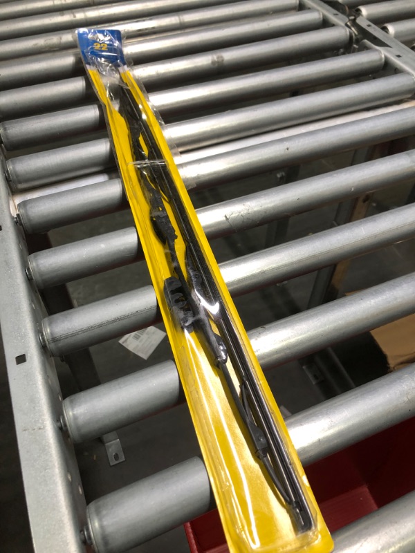 Photo 1 of Rain-X 22&#34; Weatherbeater Wiper Blades
