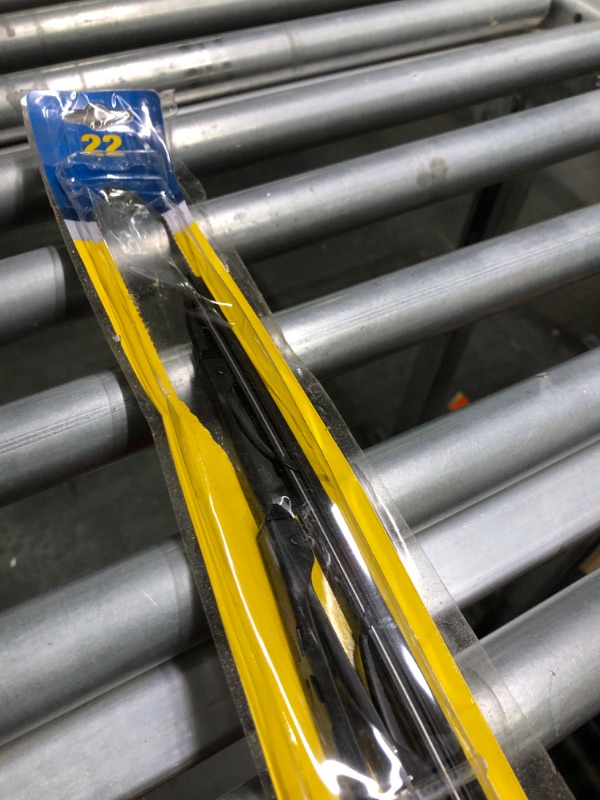 Photo 1 of Rain-X 22&#34; Weatherbeater Wiper Blades