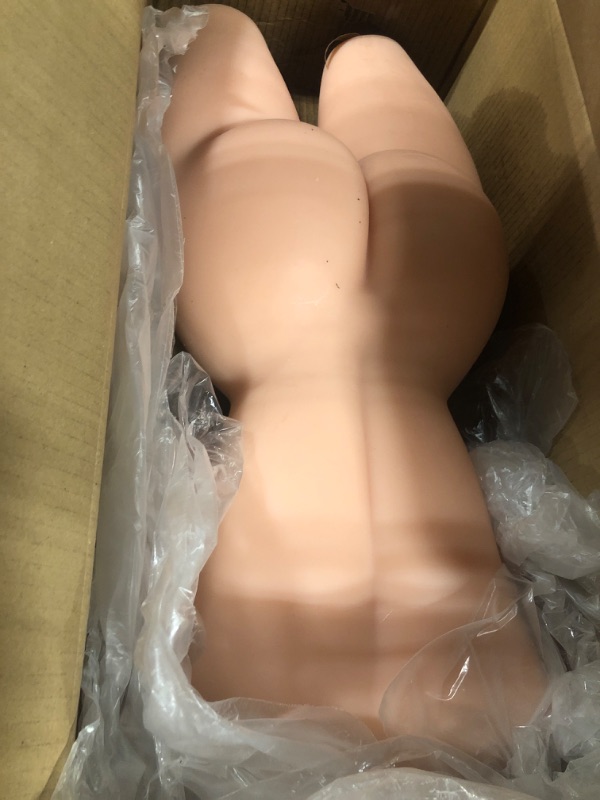 Photo 2 of 36LB Life Sized Sex Dolls, Female Torso Doll Adult Toys with Big Boobs Butt Ass for Men Masturbator, 3D Realistic Full Body Love Dolls Pocket Pussy Male Sex Toys for Vaginal Anal Breast Sex
Clothes Not Included