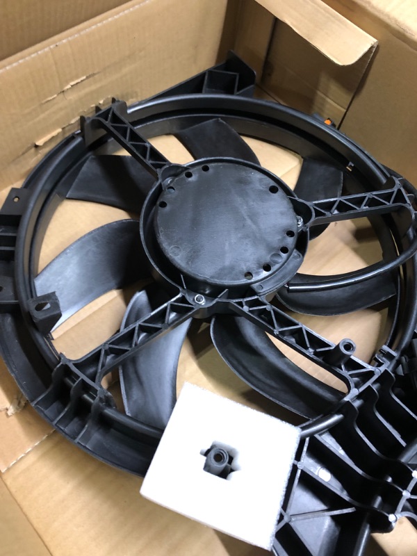 Photo 1 of Dual Radiator and Condenser Fan Assembly - Cooling Direct Compatible with NI3115149 2013-2019 Nissan Pathfinder / 2014-2019 Infiniti QX60 / 2013 Infiniti JX35 3.5L NI3115149