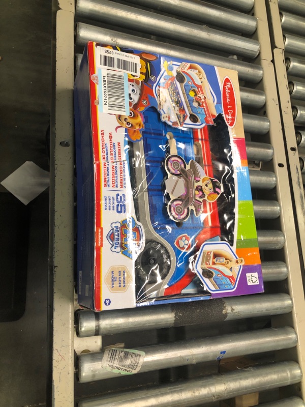 Photo 2 of Melissa & Doug PAW Patrol Match & Build Mission Cruiser - FSC-Certified Materials