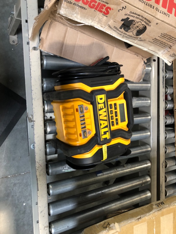 Photo 3 of ***MISSING POWER SUPPLY*** DEWALT DXAEPS14 1600 Peak Battery Amp 12V Automotive Jump Starter/Power Station with 500 Watt AC Power Inverter, 120 PSI Digital Compressor, and USB Power , Yellow