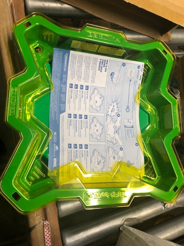 Photo 4 of Beyblade Burst Evolution Star Storm Battle Set (Amazon Exclusive) Frustration-Free Packaging