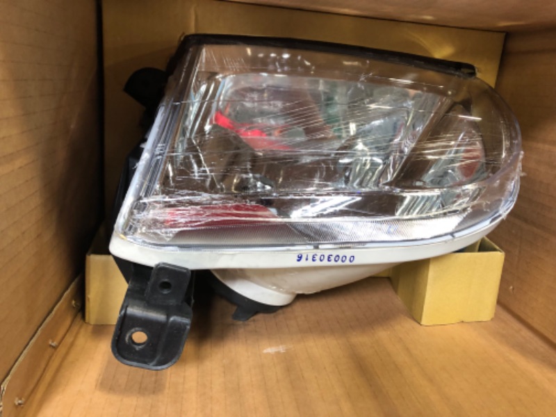 Photo 3 of DEPO 312-1154L-AS Replacement Driver Side Headlight Assembly (This product is an aftermarket product. It is not created or sold by the OE car company) Driver Side (LH)