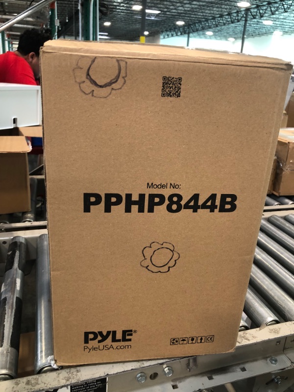 Photo 3 of Pyle 400W Portable Bluetooth PA Loudspeaker - 8” Subwoofer System, 4 Ohm/55-20kHz, USB/MP3/FM Radio/ ¼ Mic Inputs, Multi-Color LED Lights, Built-in Rechargeable Battery w/ Remote Control -PPHP844B