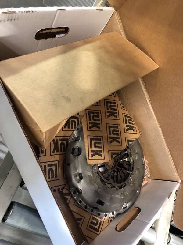 Photo 1 of LuK RepSet 07-235 Clutch Kit, OEM Clutch Replacement Kit