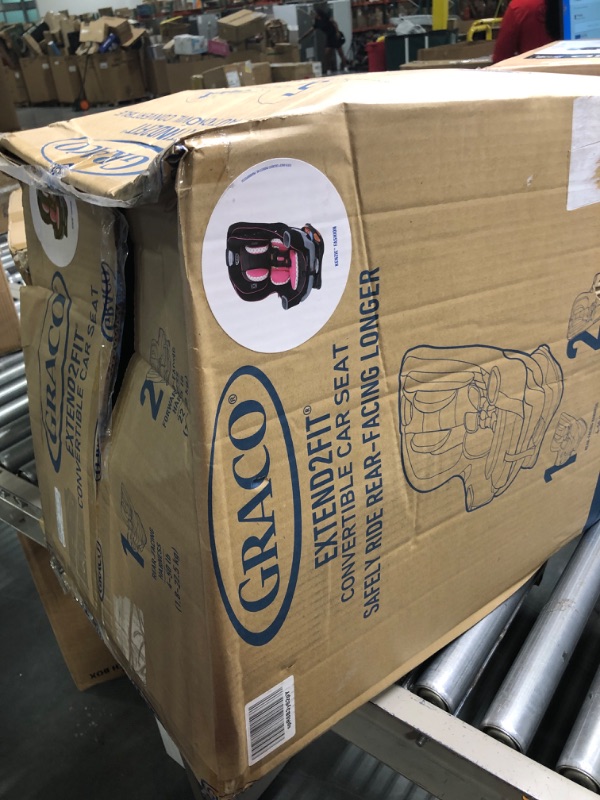 Photo 1 of Graco - Extend2Fit Convertible Car Seat, Kenzie