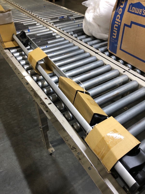 Photo 2 of Apex Side Rail Mounted Aluminum Roof Cross Bars - Universal up to 50"