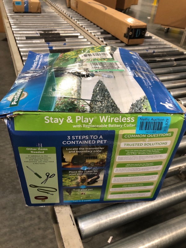 Photo 4 of ***BATTERY IS REPLACEABLE NOT RECHARGEABLE*** PetSafe Stay & Play Wireless Pet Fence with Replaceable Battery Collar, Covers up to 3/4 Acre, For Dogs & Cats over 5 lb, Waterproof Collar, Tone & Static, From Parent Company of INVISIBLE FENCE Brand Wireless