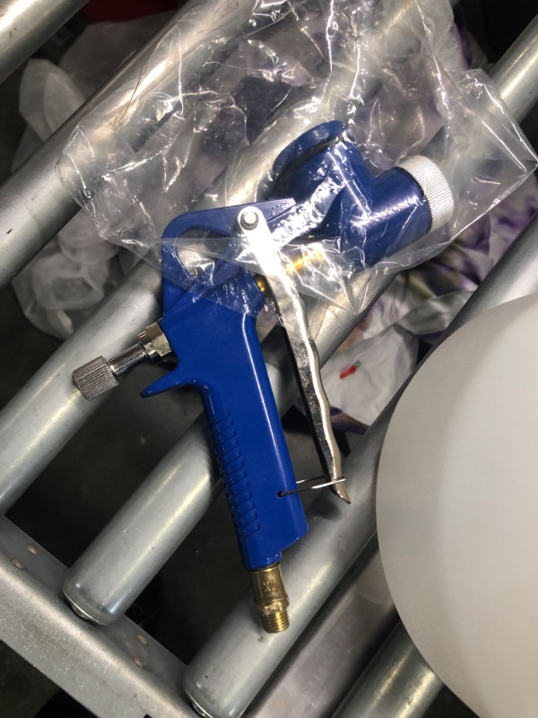 Photo 5 of Al's Liner Professional Series Hopper Pneumatic Air Texture Spray Gun - 1.25 Gallon - Great for Spraying Truck Bed Liners, Drywall Mud and Ceiling Textures (ALS-SG2)