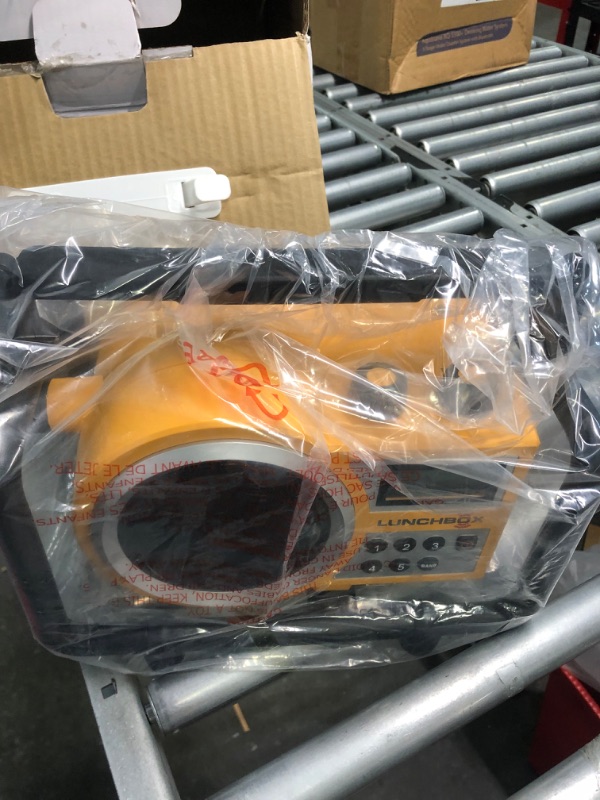 Photo 1 of Sangean LB-100 Worksite AM/FM Utility Radio