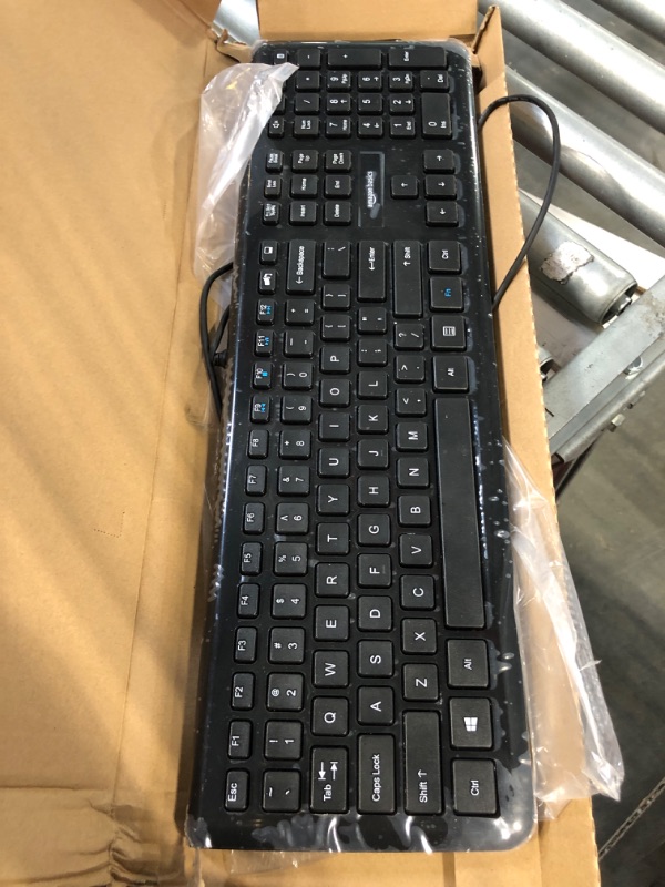 Photo 4 of Amazon Basics Wireless Computer Keyboard and Mouse Combo - Quiet and Compact - US Layout (QWERTY)