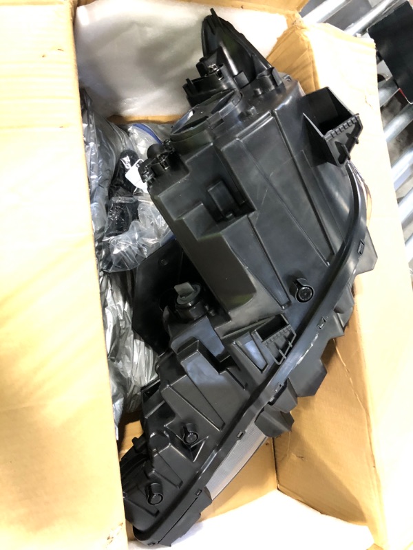 Photo 3 of labwork Replacement for 2019 2020 Hyundai Elantra Projector Headlight Assembly Right Side (Passenger Side)