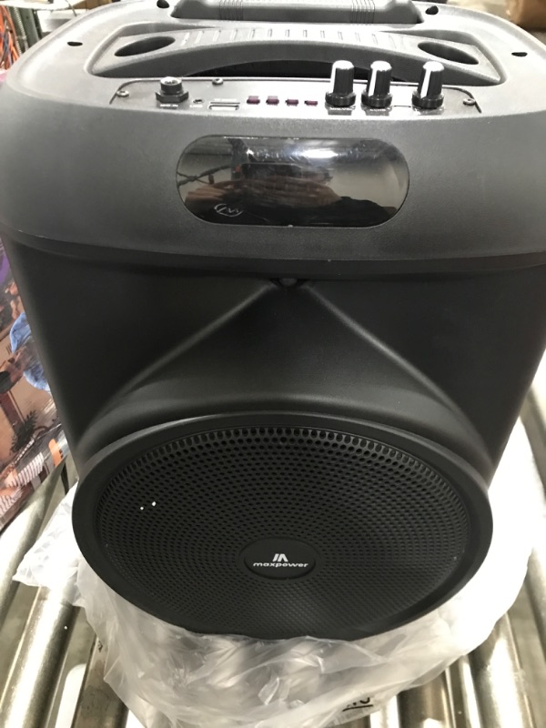 Photo 2 of 12" WOOFER 12500W BLUETOOTH DJSTAND INCLUDED