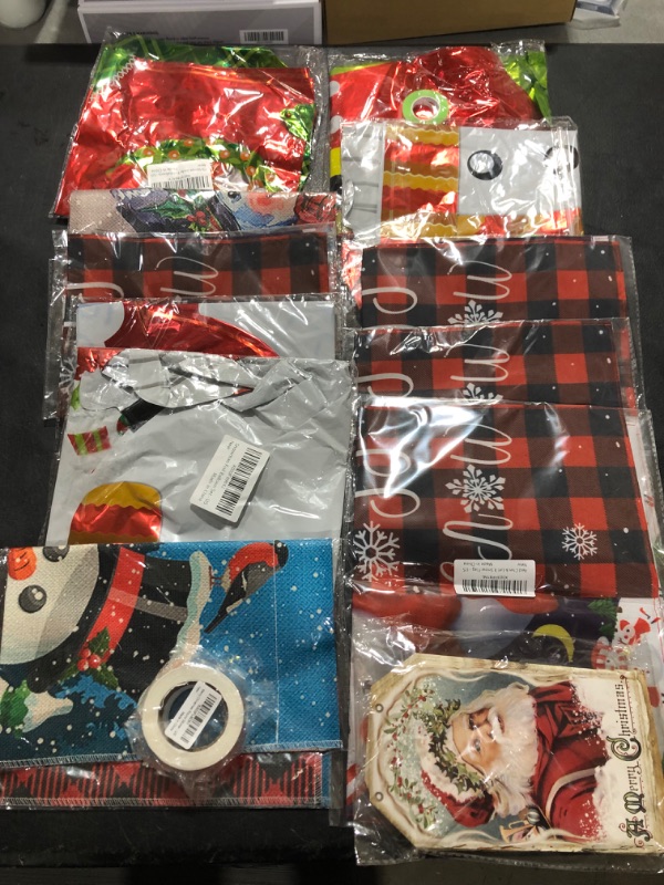 Photo 1 of CHRISTMAS LOT BAG 
--- VARIOUS SIZES, STYLES & CONDITIONS ---
--- REVIEW PICTURES CAREFULLY ---


--- LOTS ARE SOLD AS IS ---
