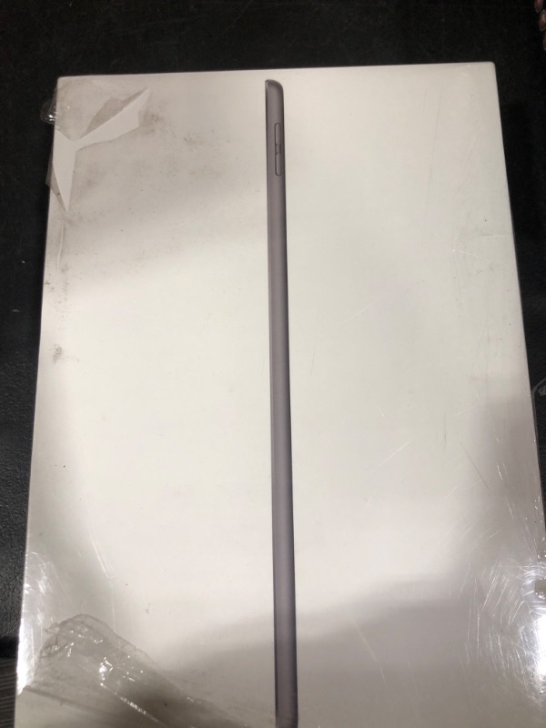 Photo 6 of Apple 2021 10.2-inch iPad (Wi-Fi, 64GB) - Space Gray WiFi 64GB Space Gray- SEALED - OPENED FOR PICTURES 