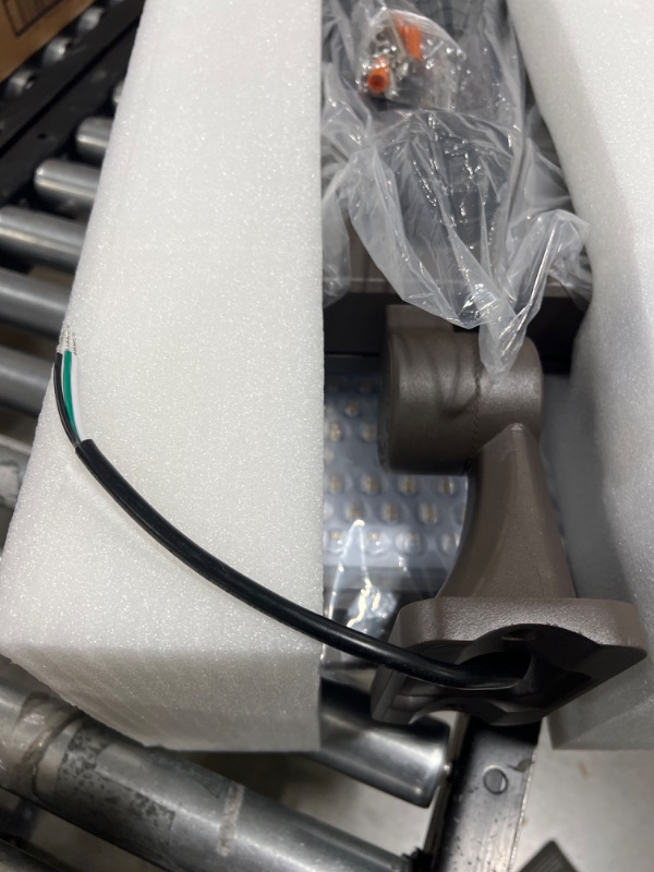 Photo 1 of Lightdot 320W LED Parking Lot Light Adjustable Arm Mount Parking Lot Lighting (44800Lm Eqv 1200W HPS) Dusk to Dawn LED Street Light IP65 Outdoor Area Lighting-2Pack Arm Mount 320W || 2Pack