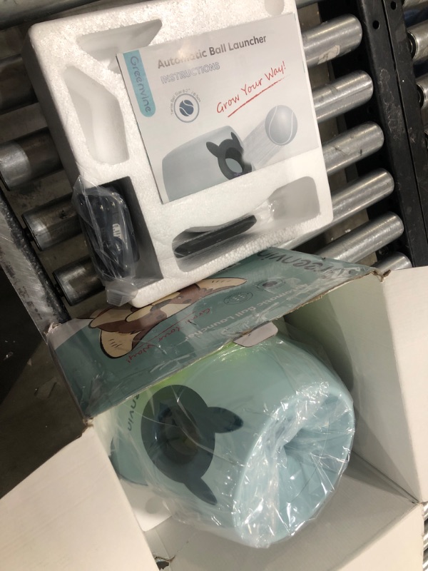 Photo 1 of Greenvine Automatic Dog Ball Launcher Interactive Ball Thrower Fetch it Machine 6 Balls Included