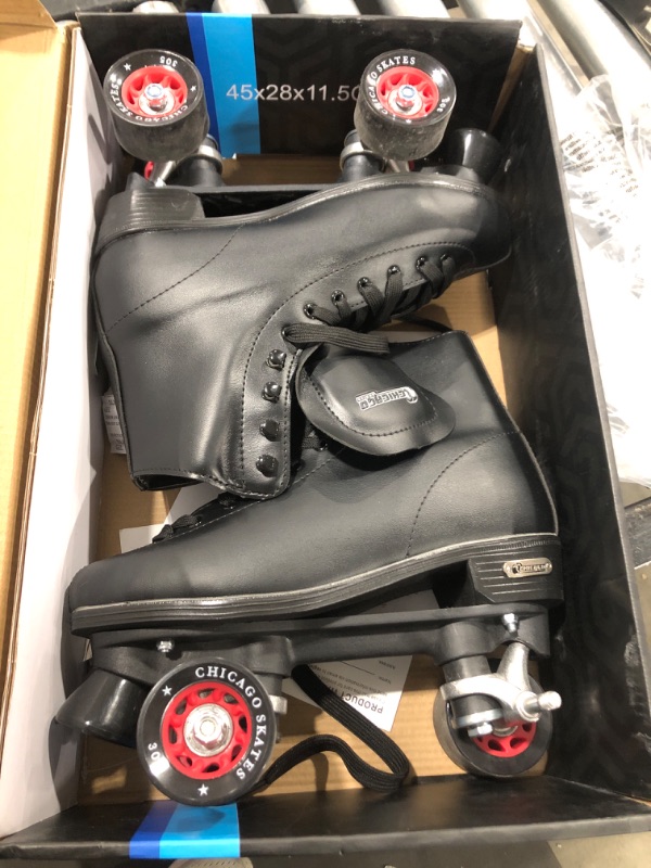 Photo 2 of Chicago Classic Men's Rink Skates size 8