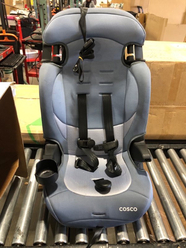 Photo 2 of Cosco Finale DX 2-in-1 Booster Car Seat, Extended Use: Forward-Facing, Belt-Positioning Booster in Organic Waves