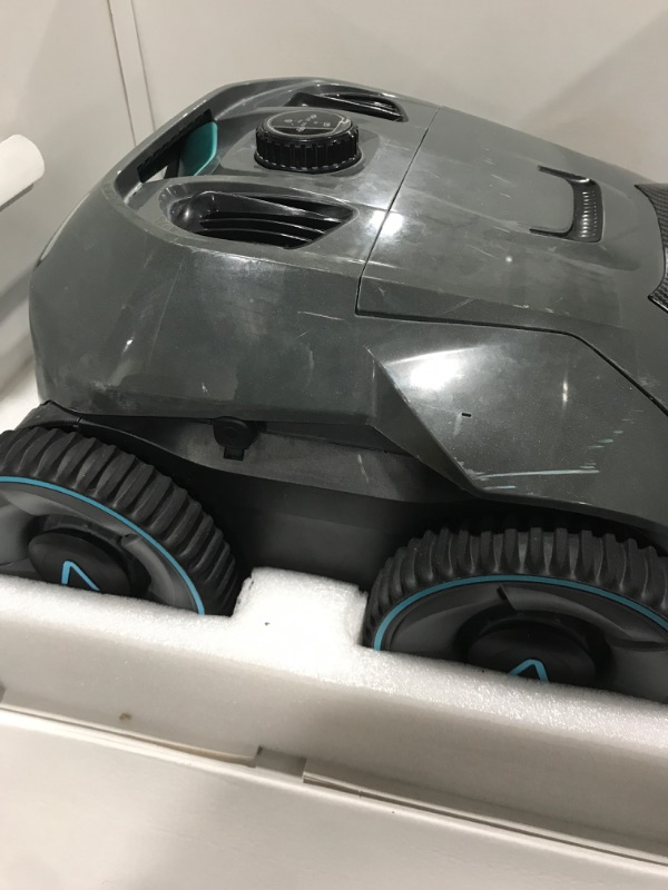 Photo 7 of (2023 Upgrade) AIPER Seagull Pro Cordless Robotic Pool Cleaner, Wall Climbing Pool Vacuum Lasts up to 180 Mins, Quad-Motor System, Smart Navigation, Ideal for Above/In-Ground Pools up to 3,200 Sq.ft
