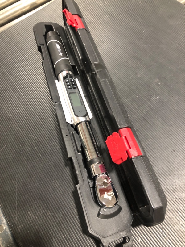 Photo 2 of 3/8 in. Drive Electronic Torque Wrench