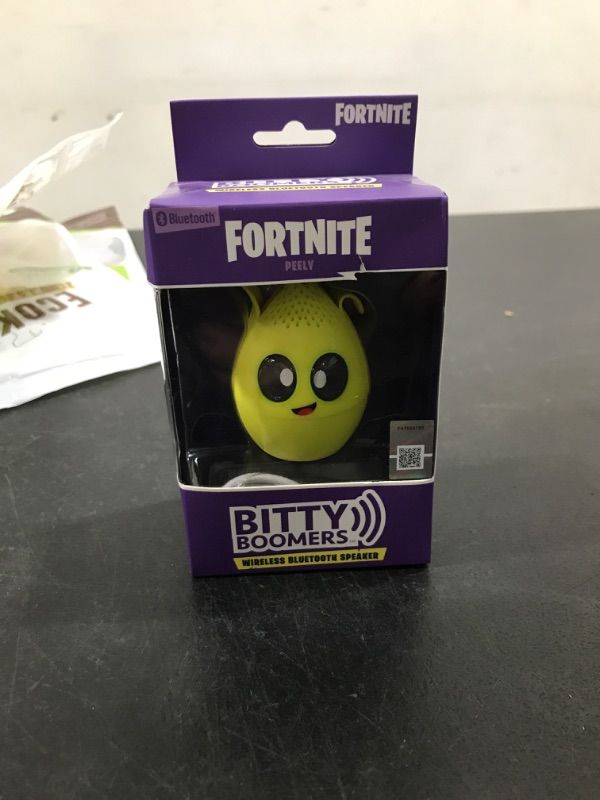 Photo 2 of Fortnite Bitty Boomer Bluetooth Speaker - Peely