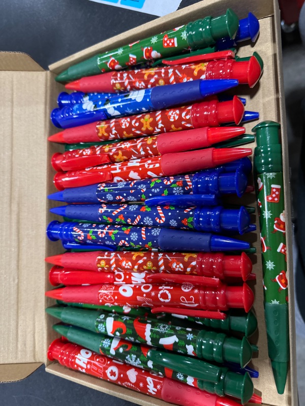 Photo 1 of Sabary 30 Pcs Christmas Pens Jumbo Pens 7.5 Inch Large Ballpoint Pens Giant Pen for Kids Adults Christmas Party Favor Office Classroom School Supplies Xmas Gifts(Lovely Style)