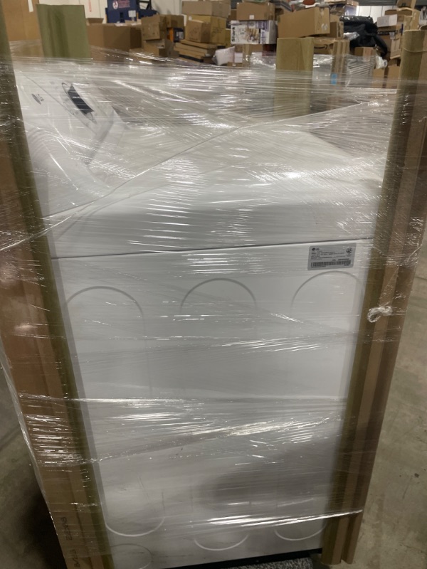 Photo 3 of LG 7.3-cu ft Electric Dryer (White) ENERGY STAR
