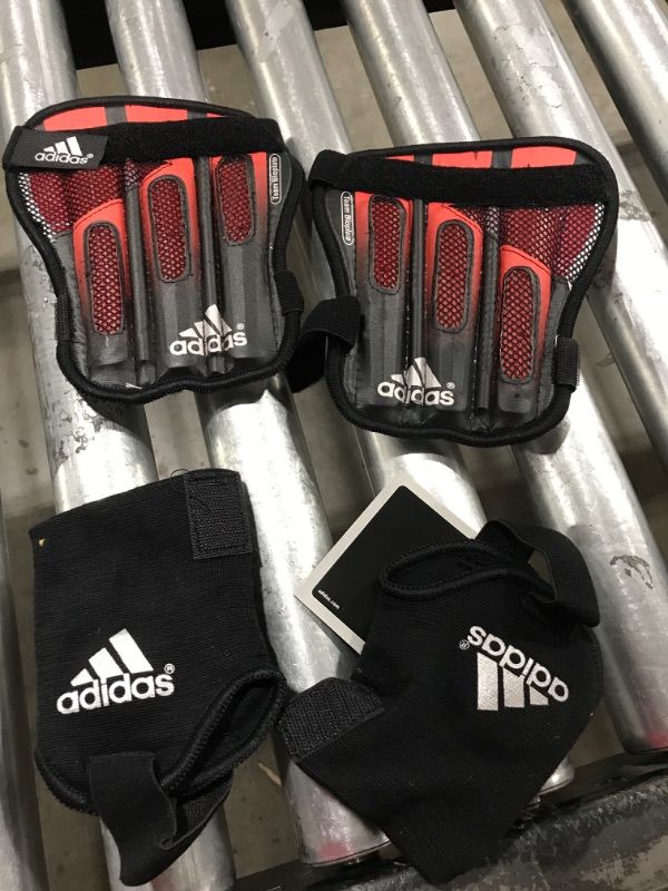 Photo 1 of ADIDAS SHINGUARDS AND DETACHABLE ANKLE GUARDS RED - L