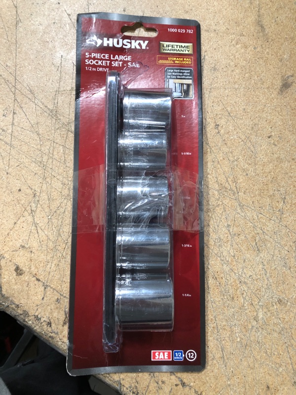 Photo 1 of 1/2 in. Drive SAE Large Socket Set (5-Piece)
