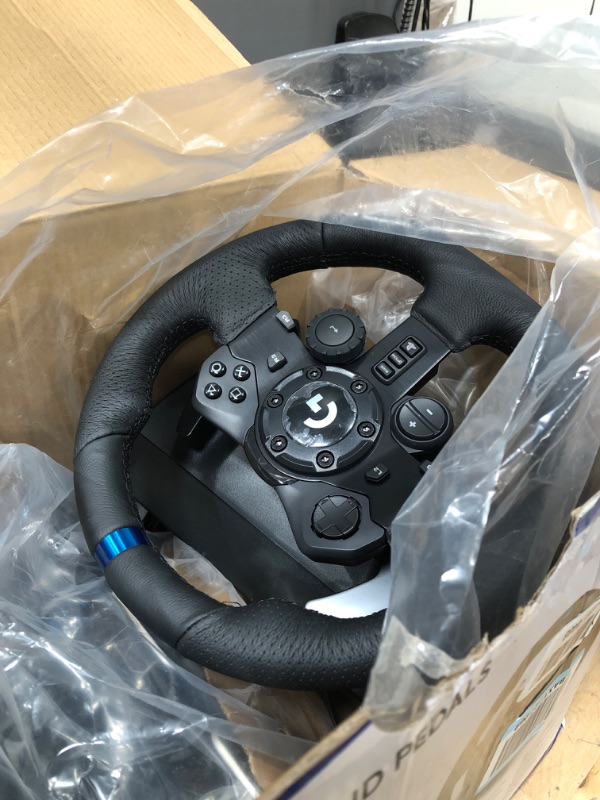 Photo 4 of Logitech G923 Racing Wheel and Pedals for PS 5, PS4 and PC featuring TRUEFORCE up to 1000 Hz Force Feedback, Responsive Pedal, Dual Clutch Launch Control, and Genuine Leather Wheel Cover PlayStation|PC Wheel Only