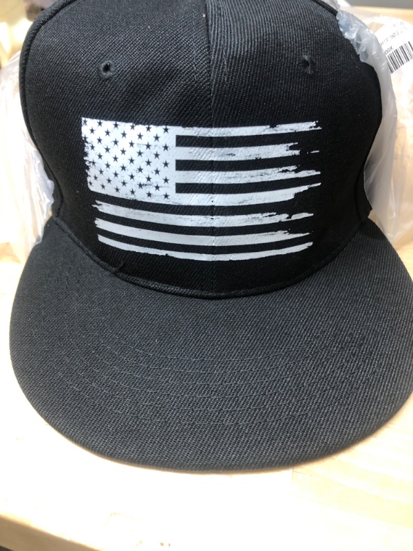 Photo 1 of BLACK HAT USA FLAG SNAP BACK