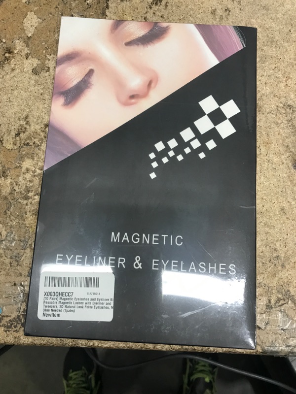 Photo 1 of [7Pairs] Magnetic Eyelashes and Eyeliner Kit, Reusable Magnetic Lashes with Eyeliner and Tweezers, 3D Natural Look False Eyelashes, No Glue Needed (7pairs)