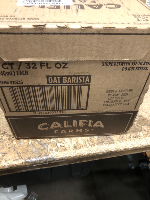 Photo 2 of Califia Farms Barista Blend Oat 32 Oz., PK6