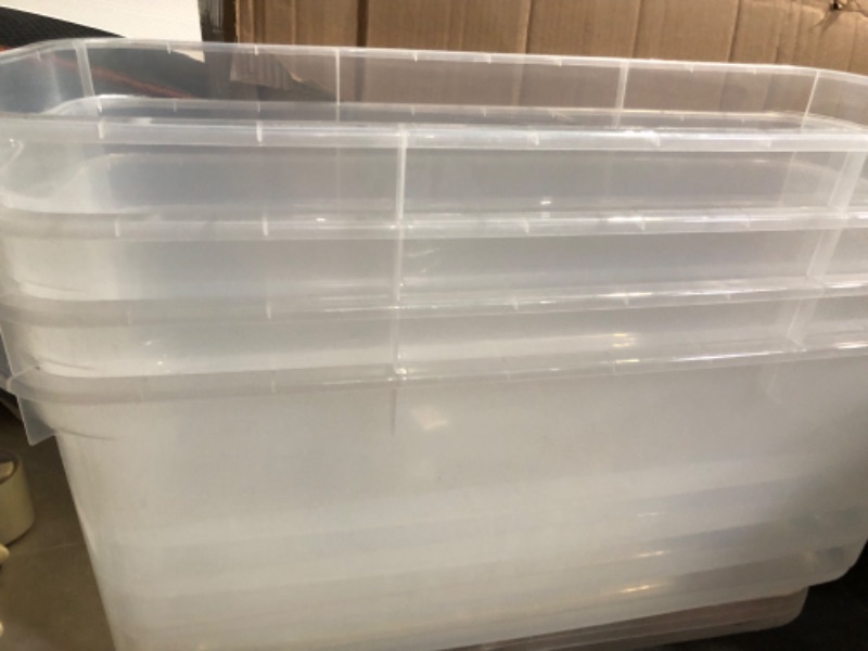 Photo 3 of *MAJOR DAMAGE*
Rubbermaid Roughneck Clear 95 Qt/23.75 Gal Storage Containers, Pack of 4 